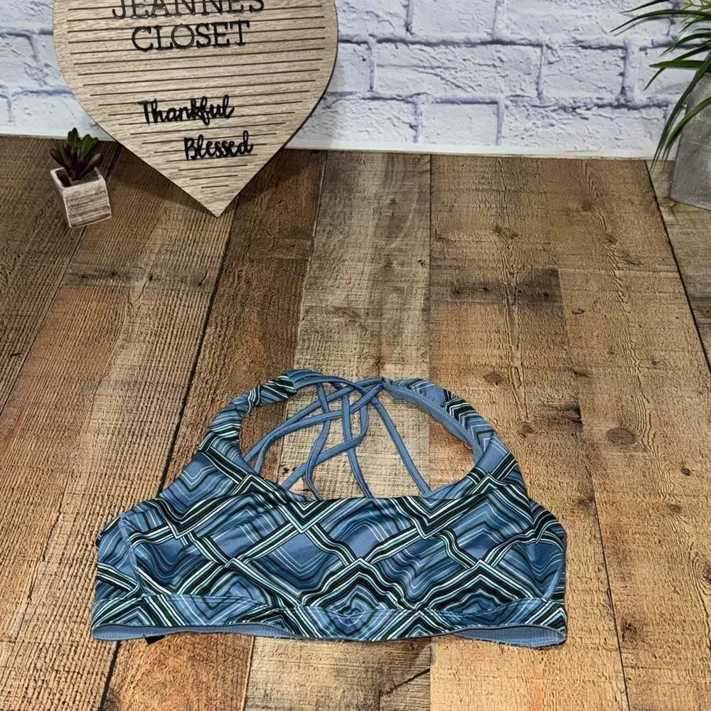 💜 Victoria's Secret SPORT Crossback Strappy Back Sport Bra - Blue Geometric